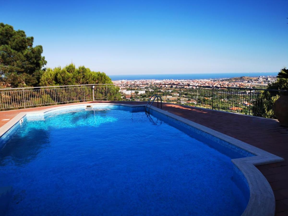 Holiday Flower Villa Panoramica Sul Golfo Di Catania مستربيانكو المظهر الخارجي الصورة