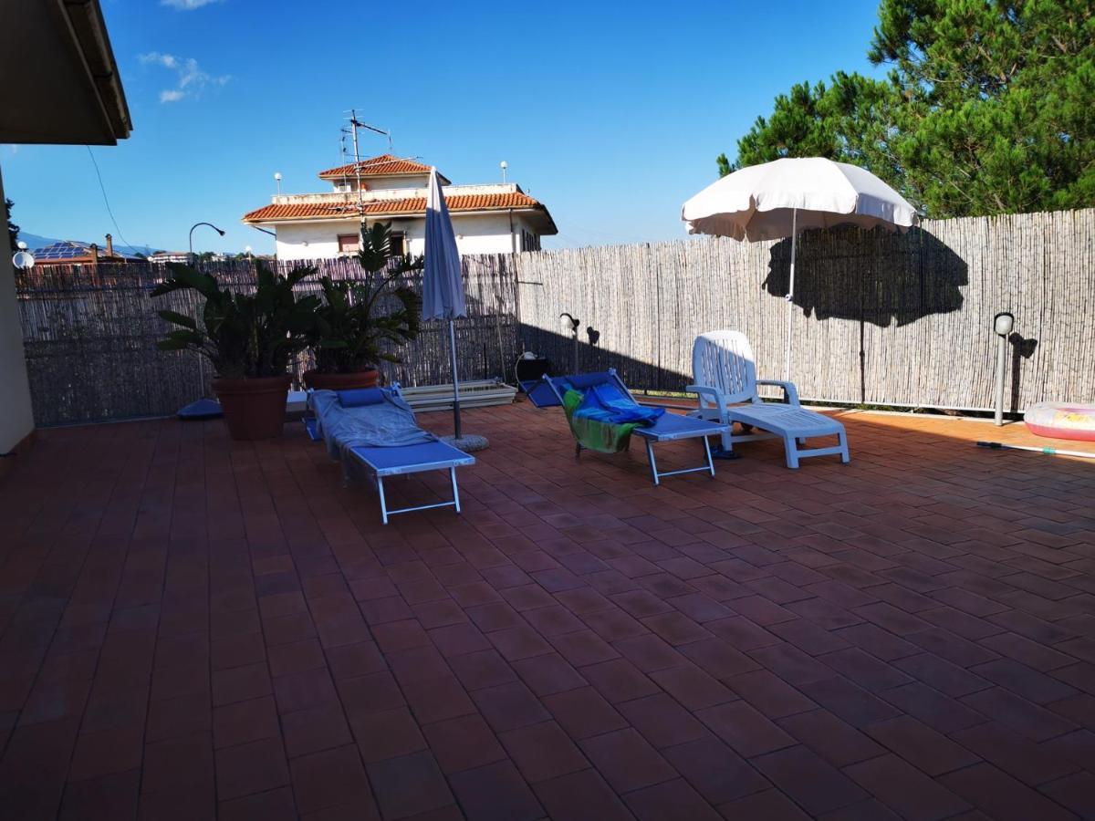 Holiday Flower Villa Panoramica Sul Golfo Di Catania مستربيانكو المظهر الخارجي الصورة