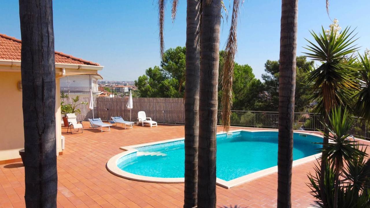 Holiday Flower Villa Panoramica Sul Golfo Di Catania مستربيانكو المظهر الخارجي الصورة