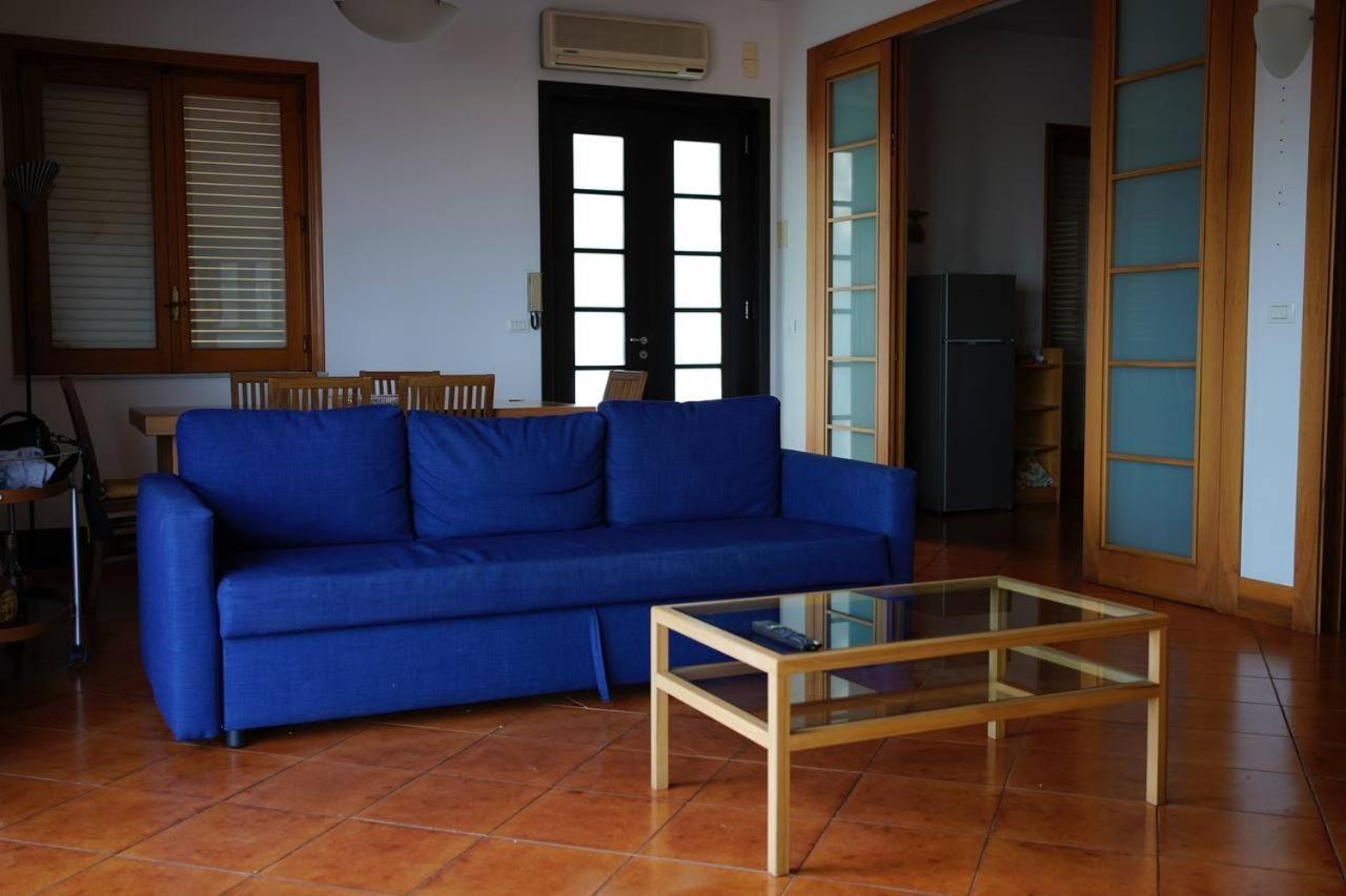 Holiday Flower Villa Panoramica Sul Golfo Di Catania مستربيانكو المظهر الخارجي الصورة